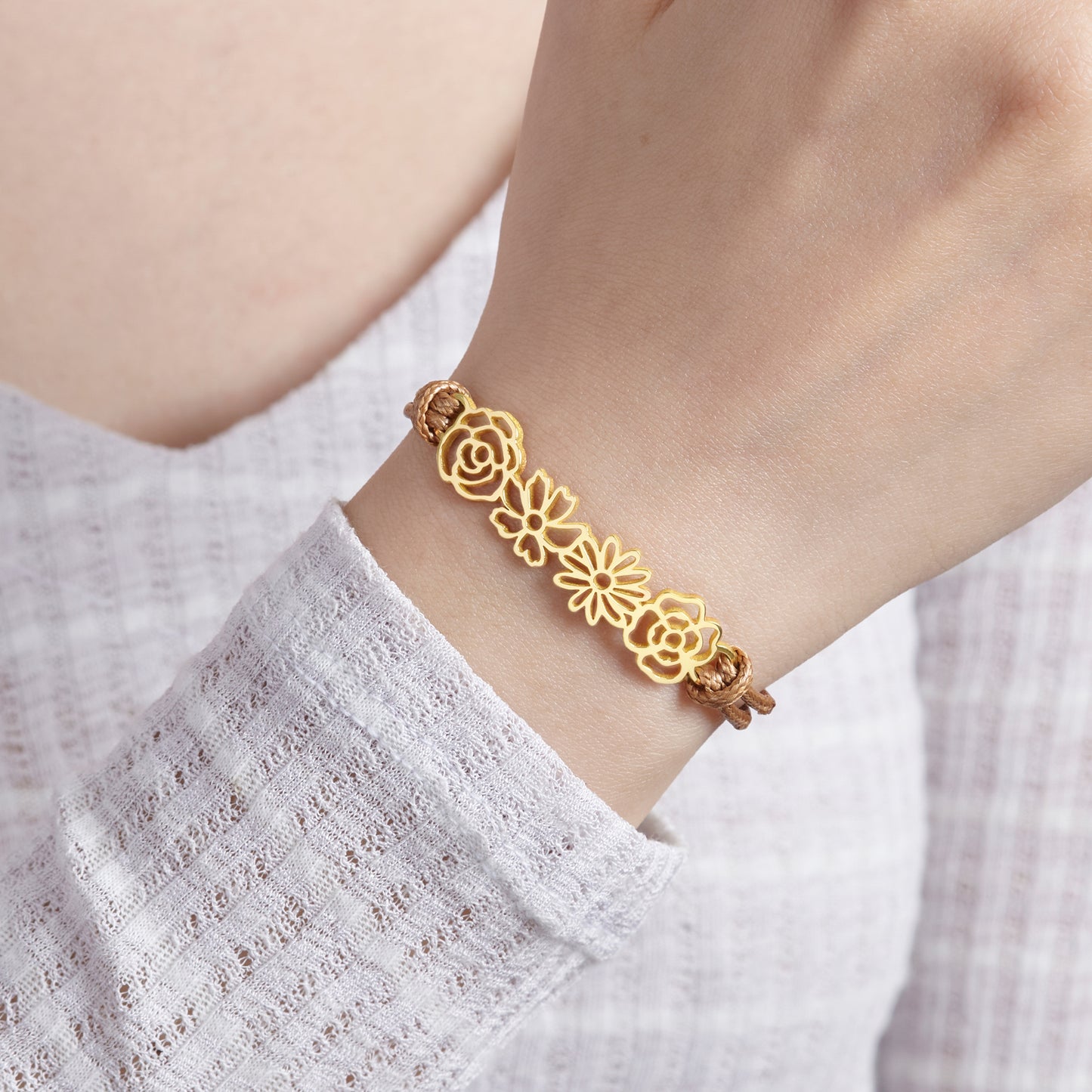 Birthflower Bracelet for Mom (Custom Family Bracelet)